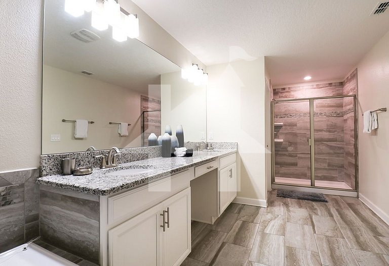 5Q/5B Casa Luxuosa | Storey Lake Resort