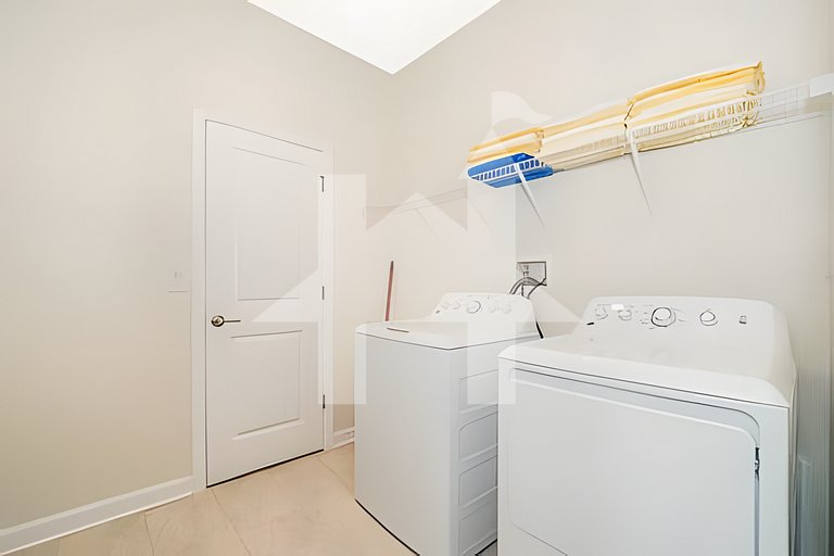 5BA/5BA Storey Lake *Game room *Pvt Pool