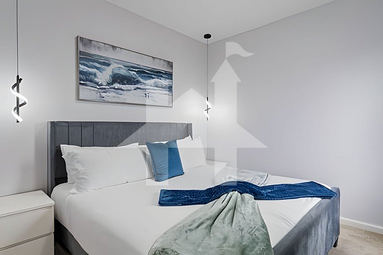 Vacation Home Near Disney, 9 bedrooms