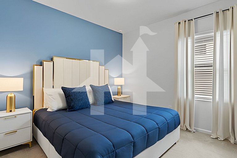 Vacation Home Near Disney, 9 bedrooms