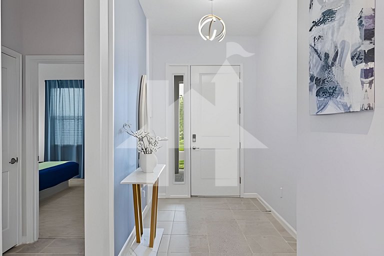 Vacation Home Near Disney, 9 bedrooms