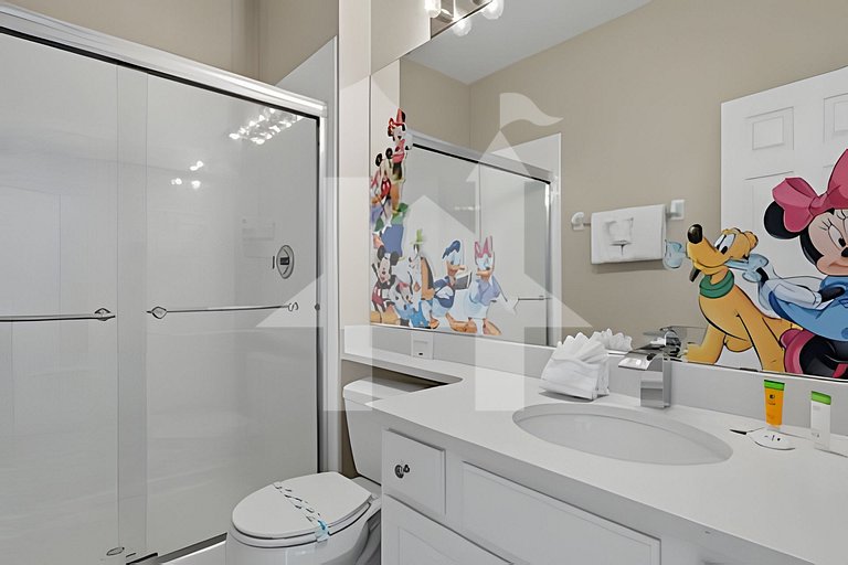 2650 - Luxurious 4BR/4BA Villa | Private Pool & Game Room