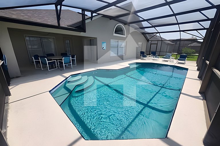 114- Cozy 3BR Home w/Private Pool & Lake View