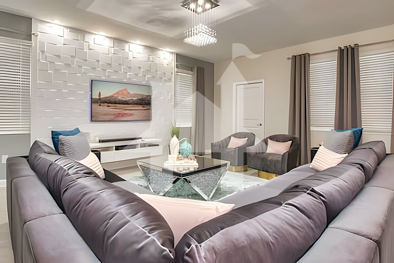 Casa 7Q perto da Disney com Piscina e Games