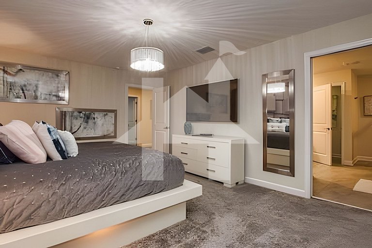 Casa 7Q perto da Disney com Piscina e Games