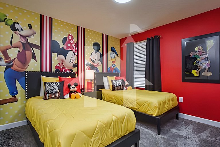 Casa 7Q perto da Disney com Piscina e Games