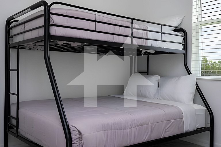 Vacation Home Near Disney, 4 bedrooms