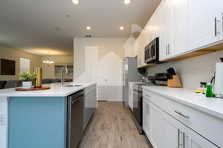 Vacation Home Near Disney, 4 bedrooms