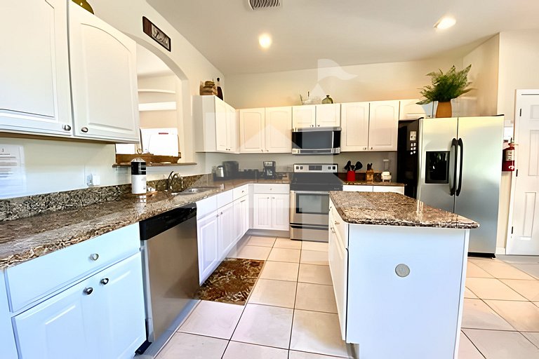 Vacation Home Near Disney, 6 bedrooms