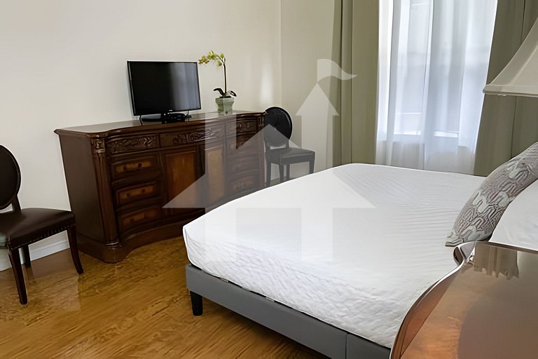 Vacation Home Near Disney, 6 bedrooms