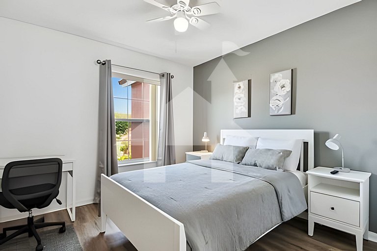 977 Lovely And Charming Home Near Disney 3BD/2.5BA