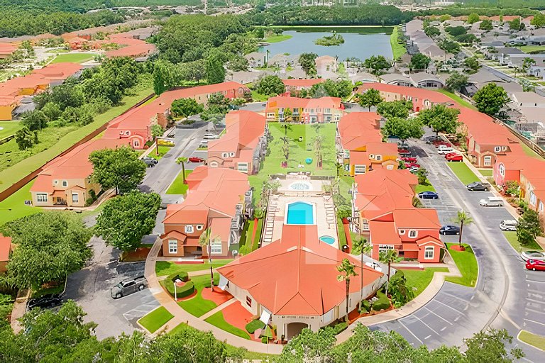 977 Lovely And Charming Home Near Disney 3BD/2.5BA