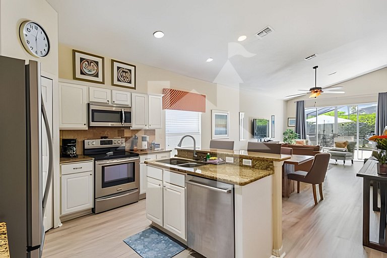 Vacation Home Near Disney, 4 bedrooms