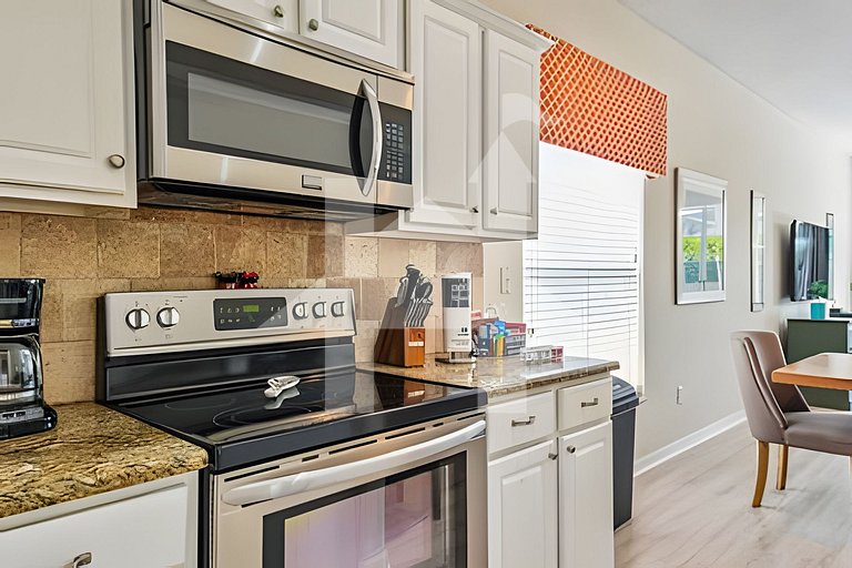 Vacation Home Near Disney, 4 bedrooms