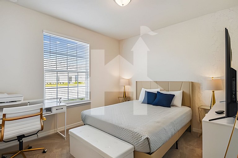 Vacation Home Near Disney, 5 bedrooms