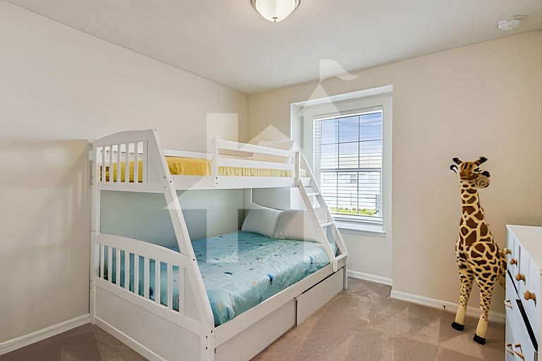 Vacation Home Near Disney, 5 bedrooms