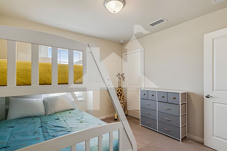 Vacation Home Near Disney, 5 bedrooms