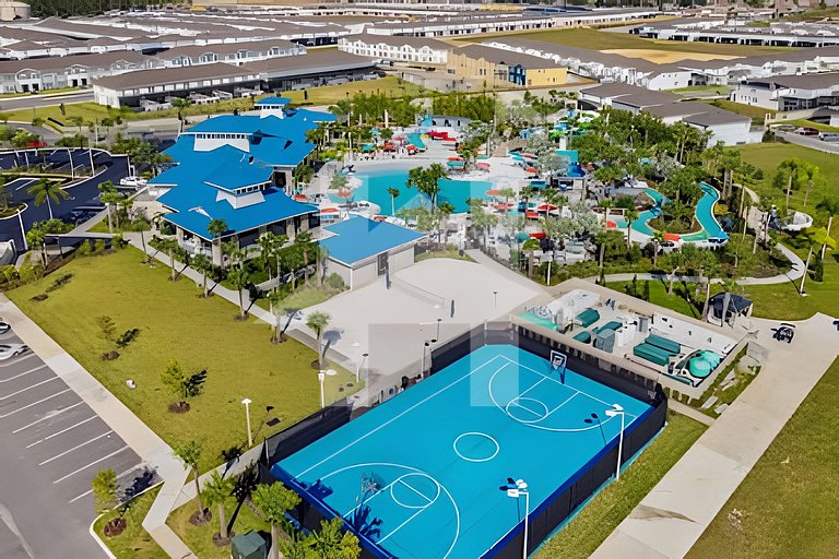 Vacation Home Near Disney, 5 bedrooms