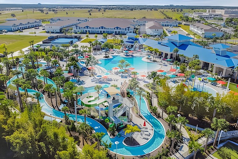 Vacation Home Near Disney, 5 bedrooms