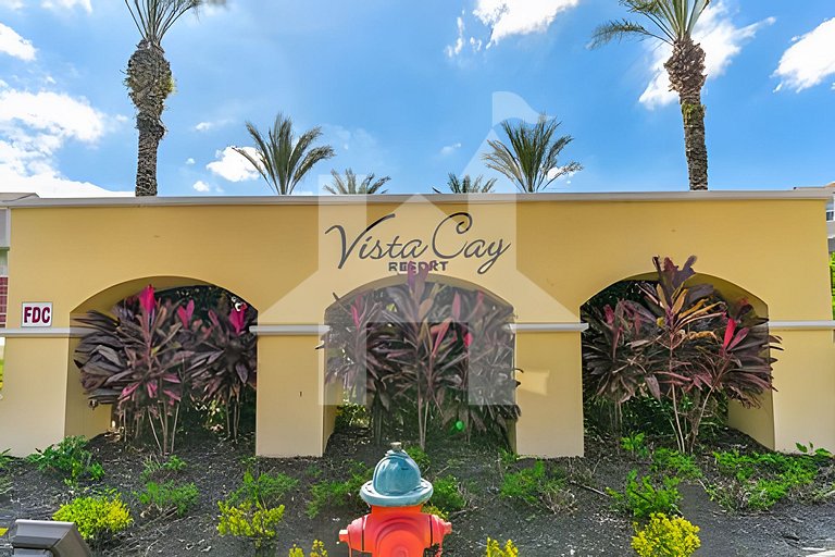 Luxury at Vista Cay - Near Universal
