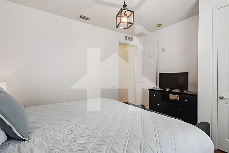 Vacation Home Near Disney, 3 bedrooms