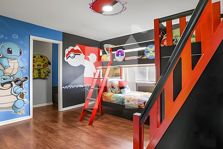 Family 6BR Villa w/ Marvel Game Room & Pool