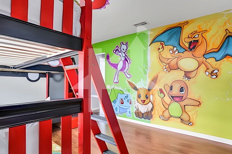 Casa Nova 6Q/4B Villa | Sala de Jogos Marvel