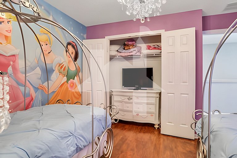 Casa 6Q Familiar c/ Game Room Marvel e Piscina