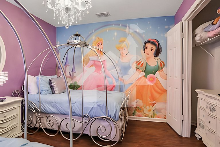 Casa 6Q Familiar c/ Game Room Marvel e Piscina