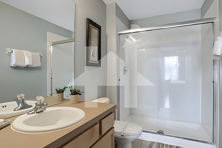 Family 6BR Villa w/ Marvel Game Room & Pool