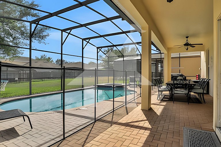 Casa 6Q Familiar c/ Game Room Marvel e Piscina