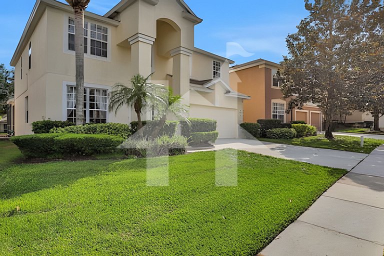 Family 6BR Villa w/ Marvel Game Room & Pool