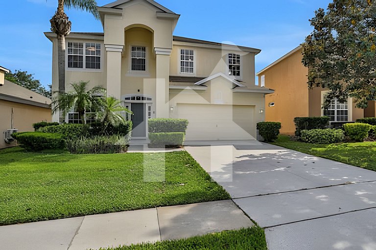 Family 6BR Villa w/ Marvel Game Room & Pool