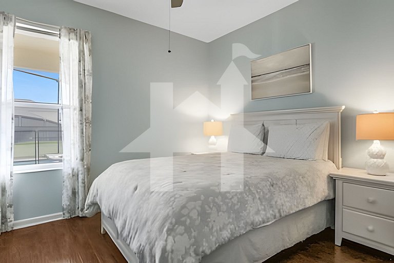 Family 6BR Villa w/ Marvel Game Room & Pool