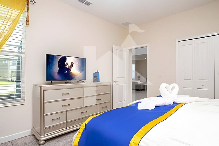 Vacation Home Near Disney, 5 bedrooms