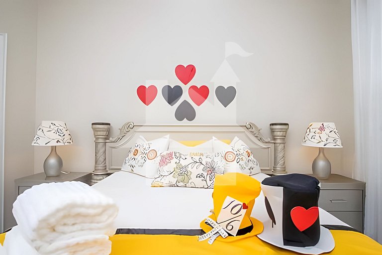 Vacation Home Near Disney, 5 bedrooms
