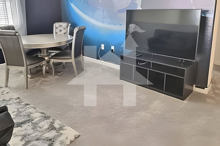 Vacation Home Near Disney, 5 bedrooms