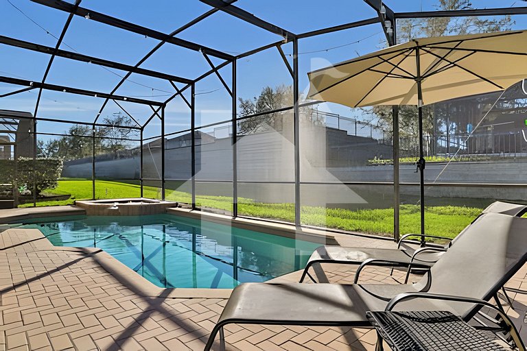 Luxo 5Q Windsor Hills c/ Piscina e Game Room