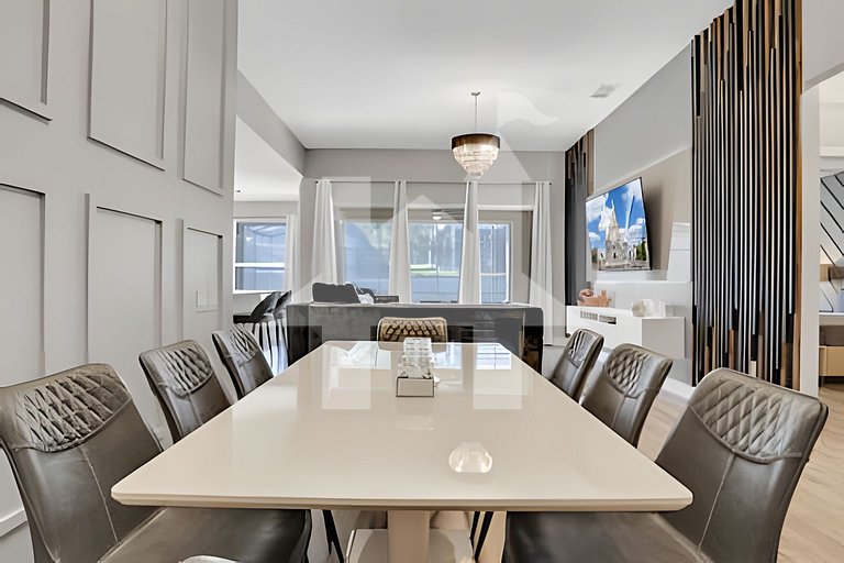 Windsor Hills 5BR Luxury | Pool & Game Room