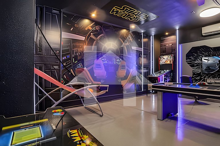 Luxo 5Q Windsor Hills c/ Piscina e Game Room