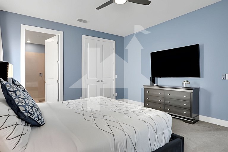 Vacation Home Near Disney, 6 bedrooms