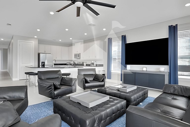 Vacation Home Near Disney, 6 bedrooms