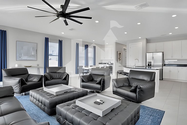 Vacation Home Near Disney, 6 bedrooms