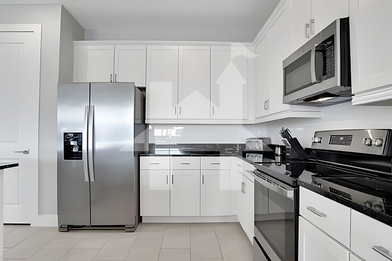 Vacation Home Near Disney, 6 bedrooms