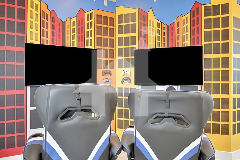 Vacation Home Near Disney, 6 bedrooms