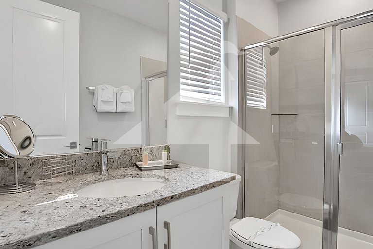 Vacation Home Near Disney, 6 bedrooms