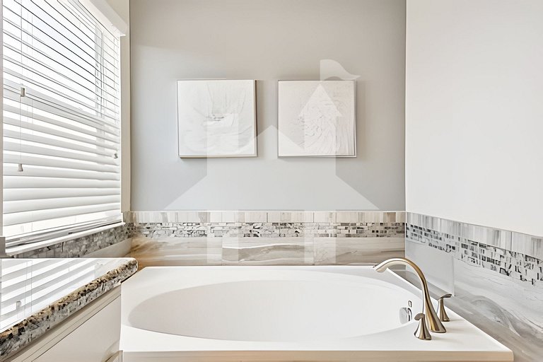 Vacation Home Near Disney, 6 bedrooms