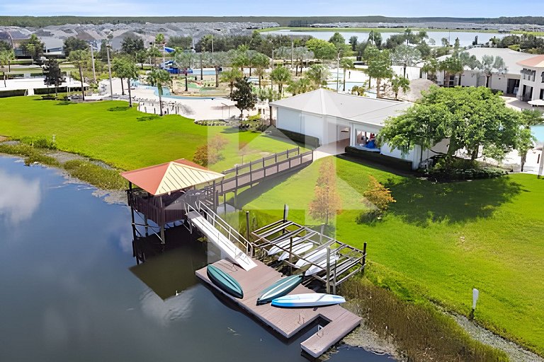 Vacation Home Near Disney, 6 bedrooms