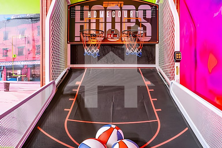 Windsor Hills 4BR Pool Home + Mario Game Room