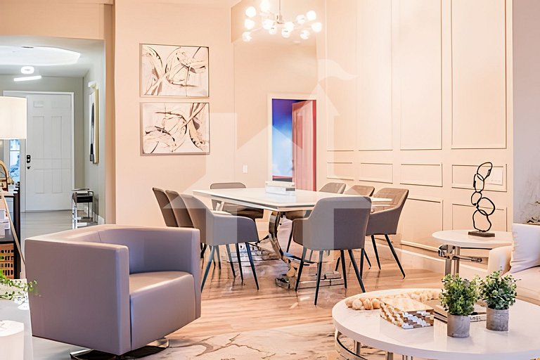 Windsor Hills 4BR Pool Home + Mario Game Room